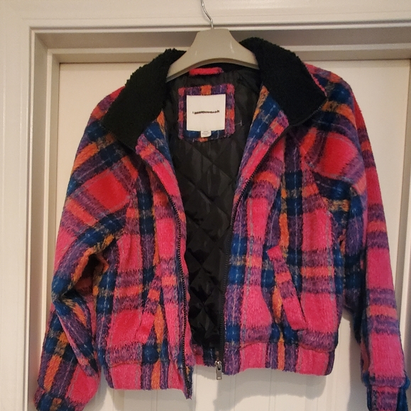 Jacket - Picture 4 of 4